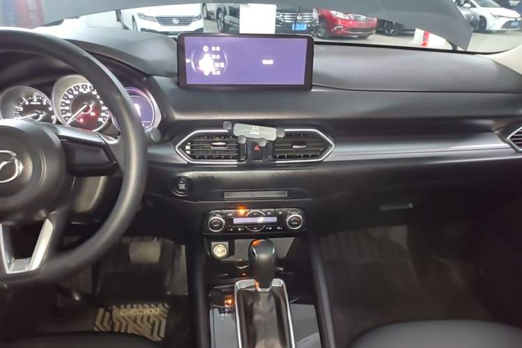 Used Mazda CX-5 2024 2.0L Automatic Two-Wheel Drive Comfort Version Audio And AC Panel