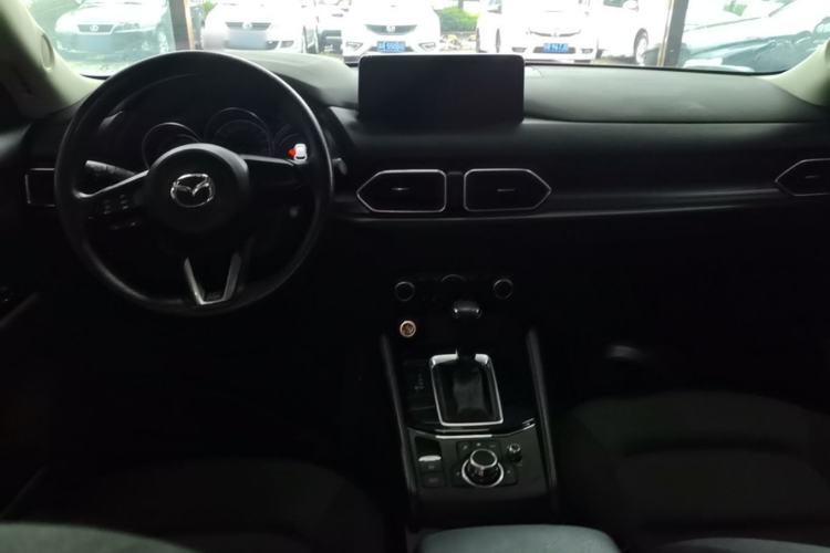 Used Mazda CX-5 2024 2.0L Automatic Two-Wheel Drive Comfort Version Center Console
