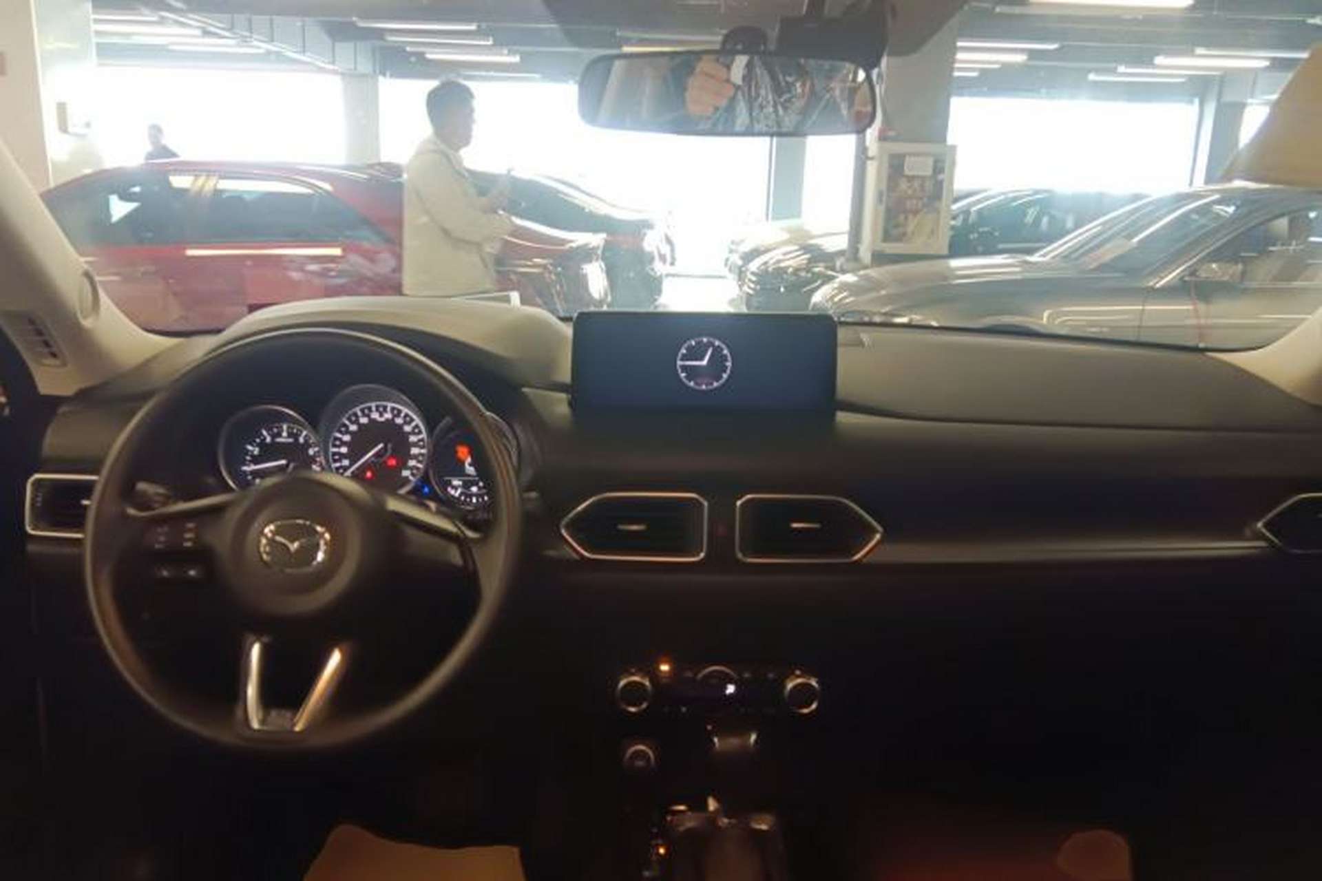 Used Mazda CX-5 2024 2.0L Automatic Two-Wheel Drive Comfort Version Center Console