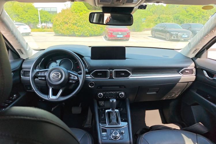 Used Mazda CX-5 2024 2.0L Automatic Two-Wheel Drive Zhiya Pro Center Console