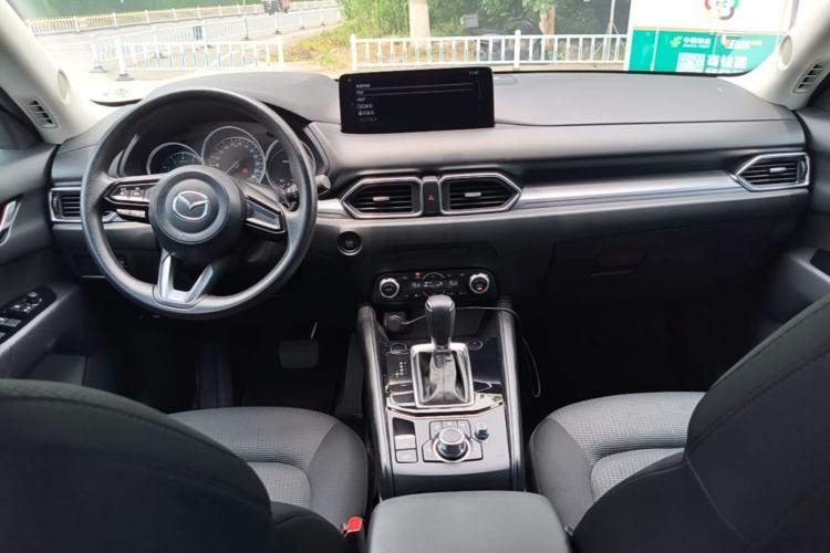 Used Mazda CX-5 2024 2.0L Automatic Two-Wheel Drive Comfort Version Center Console