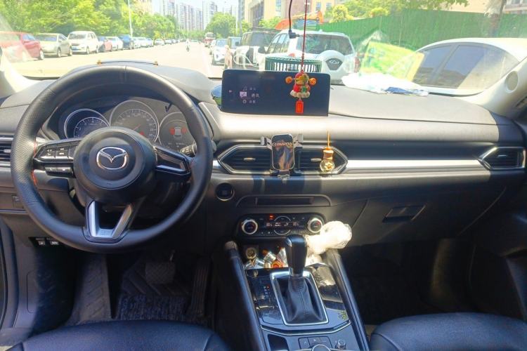 Used Mazda CX-5 2024 2.0L Automatic Two-Wheel Drive Comfort Version Center Console