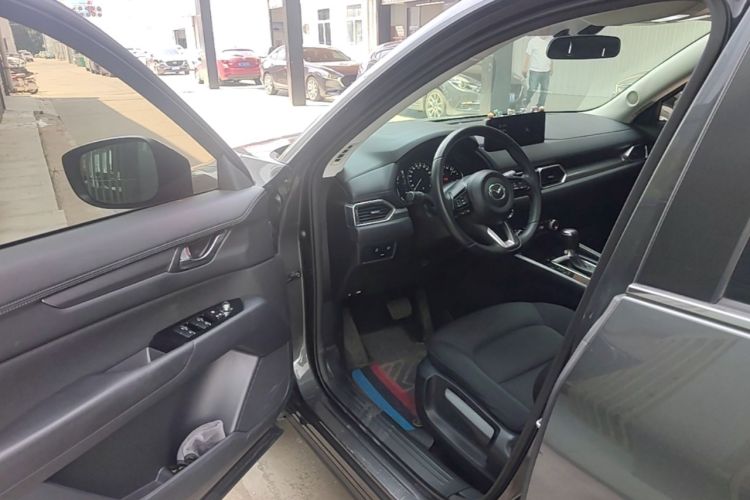 Used Mazda CX-5 2024 2.0L Automatic Two-Wheel Drive ZhiShang Version Driver Seat