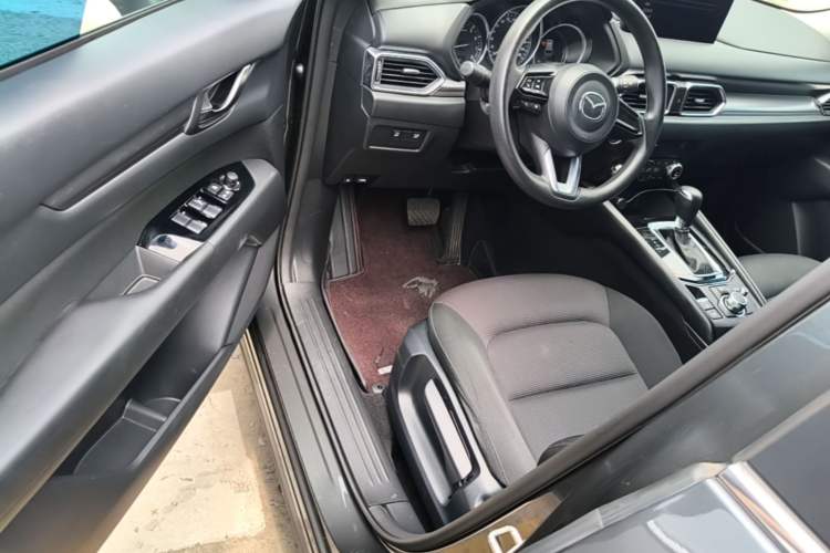 Used Mazda CX-5 2024 2.0L Automatic Two-Wheel Drive Comfort Version Driver Seat
