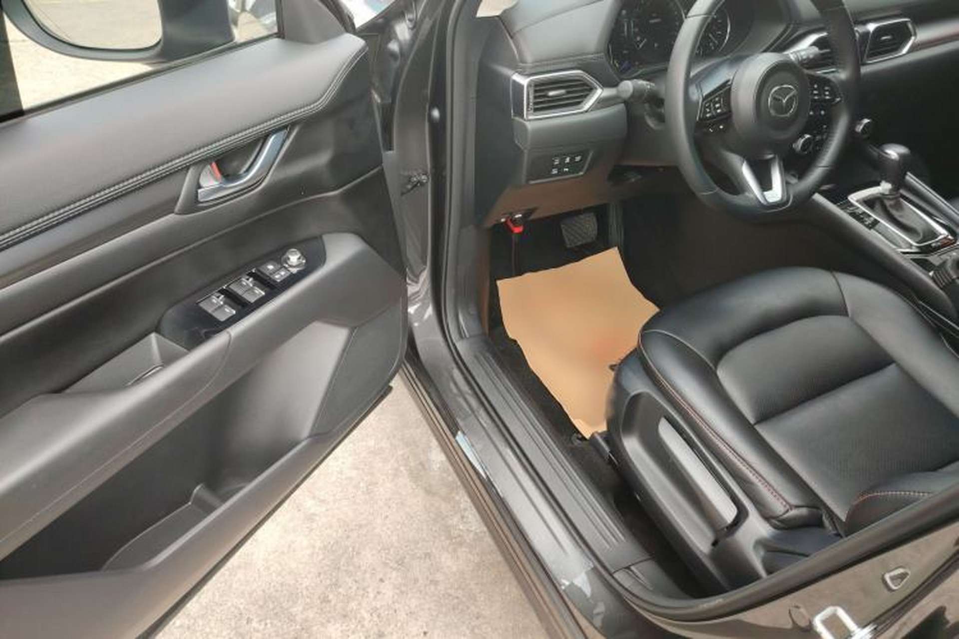 Used Mazda CX-5 2024 2.0L Automatic Two-Wheel Drive ZhiShang Pro Driver Seat
