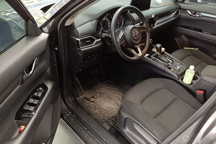 Used Mazda CX-5 2024 2.0L Automatic Two-Wheel Drive Comfort Version Driver Seat