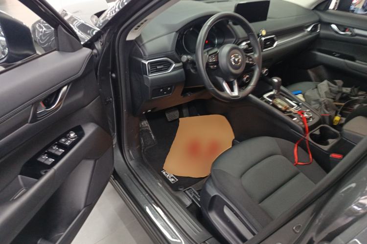 Used Mazda CX-5 2024 2.0L Automatic Two-Wheel Drive ZhiShang Version Driver Seat