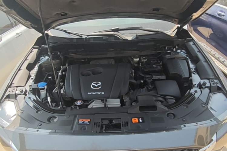 Used Mazda CX-5 2024 2.0L Automatic Two-Wheel Drive ZhiShang Version Engine Bay