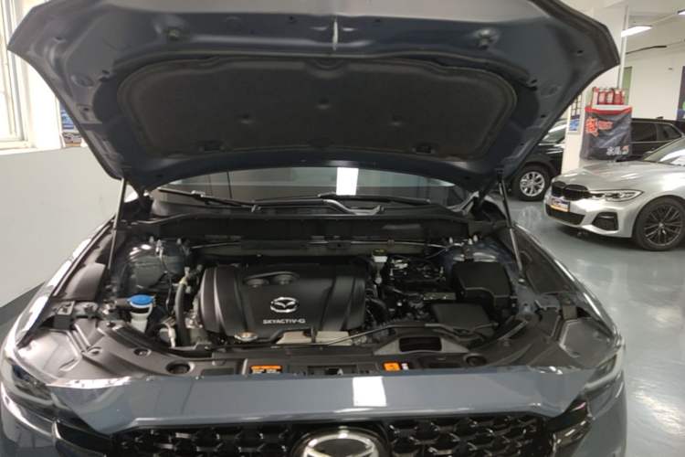 Used Mazda CX-5 2024 2.5L Automatic Two-Wheel Drive ZhiZun Version Engine Bay