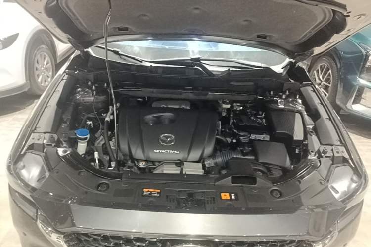 Used Mazda CX-5 2024 2.0L Automatic Two-Wheel Drive ZhiShang Version Engine Bay