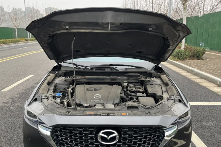 Used Mazda CX-5 2024 2.0L Automatic Two-Wheel Drive ZhiShang Version Engine Bay