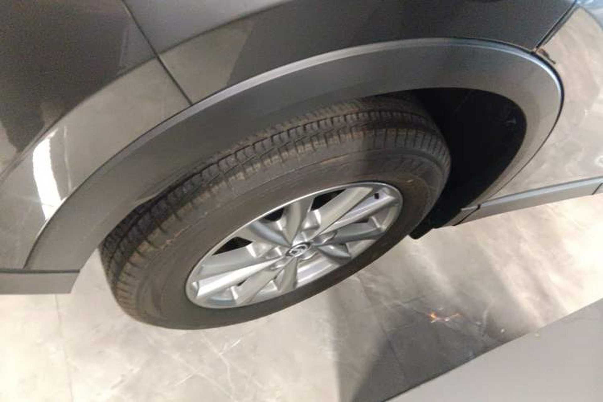 Used Mazda CX-5 2024 2.0L Automatic Two-Wheel Drive Comfort Version Exterior 2