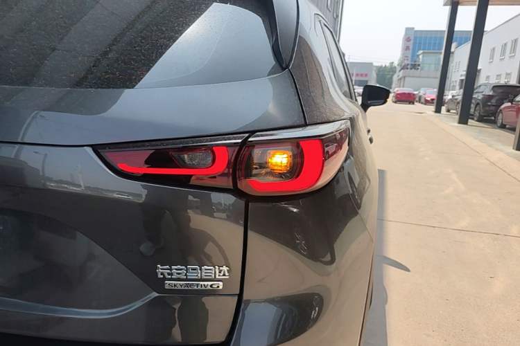 Used Mazda CX-5 2024 2.0L Automatic Two-Wheel Drive ZhiShang Pro Exterior 3