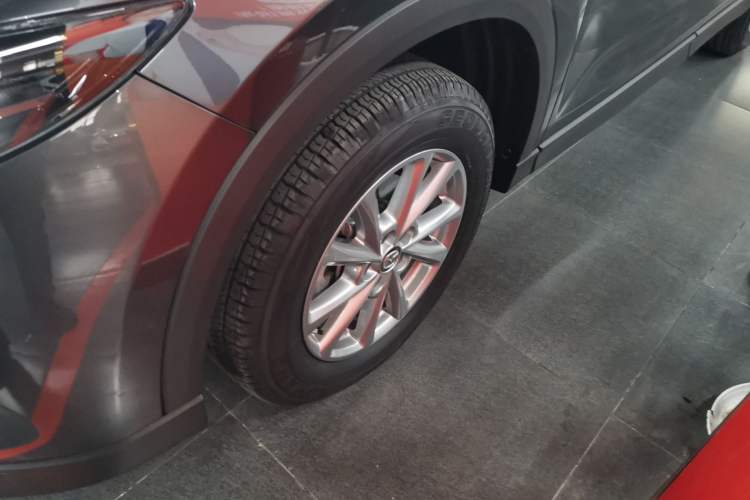 Used Mazda CX-5 2024 2.0L Automatic Two-Wheel Drive ZhiShang Version Exterior 4