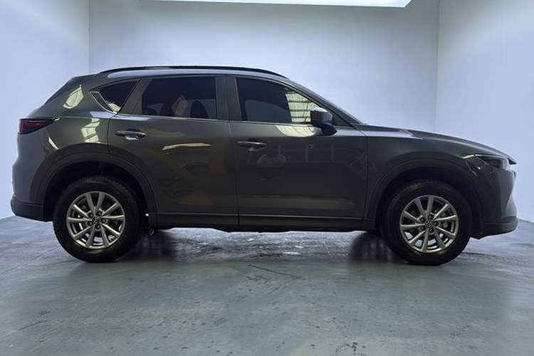Used Mazda CX-5 2024 2.0L Automatic Two-Wheel Drive Comfort Version Exterior 4