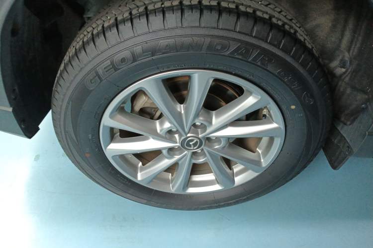 Used Mazda CX-5 2024 2.0L Automatic Two-Wheel Drive Comfort Version Exterior 5