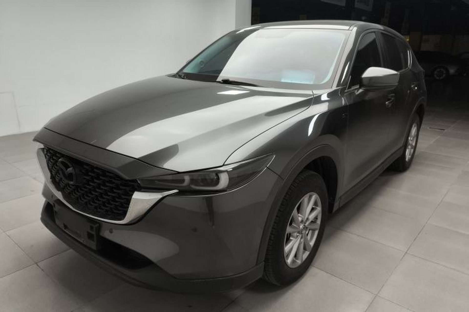 Used Mazda CX-5 2024 2.0L Automatic Two-Wheel Drive ZhiShang Version Front Left 45 Deg