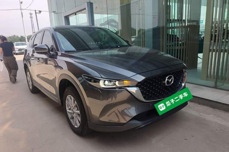 Used Mazda CX-5 2024 2.0L Automatic Two-Wheel Drive ZhiShang Version Front Right 45 Deg