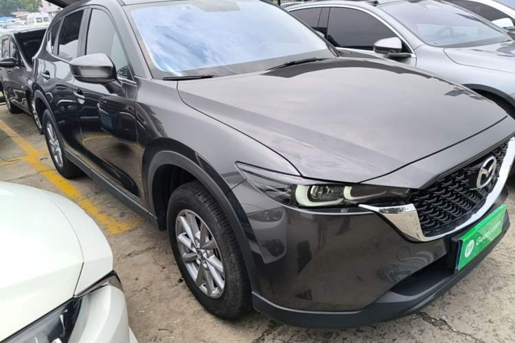 Used Mazda CX-5 2024 2.0L Automatic Two-Wheel Drive Comfort Version Front Right 45 Deg