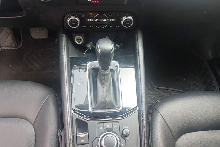 Used Mazda CX-5 2024 2.0L Automatic Two-Wheel Drive Comfort Version Gear Lever
