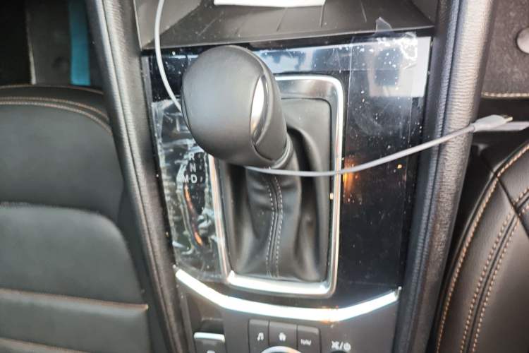Used Mazda CX-5 2024 2.0L Automatic Two-Wheel Drive Zhiya Pro Gear Lever