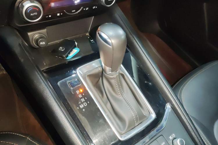 Used Mazda CX-5 2024 2.0L Automatic Two-Wheel Drive Zhiya Pro Gear Lever