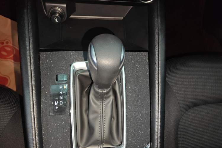 Used Mazda CX-5 2024 2.0L Automatic Two-Wheel Drive Comfort Version Gear Lever