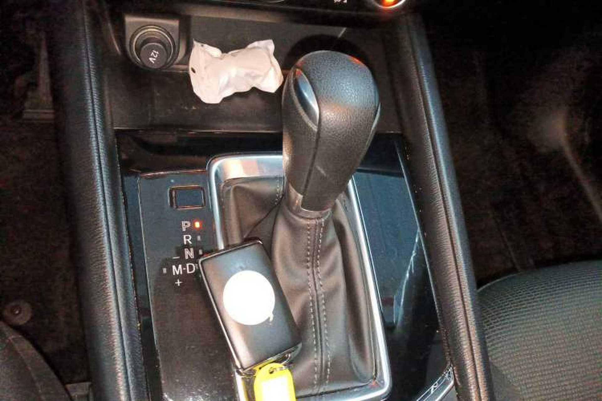 Used Mazda CX-5 2024 2.0L Automatic Two-Wheel Drive Comfort Version Gear Lever