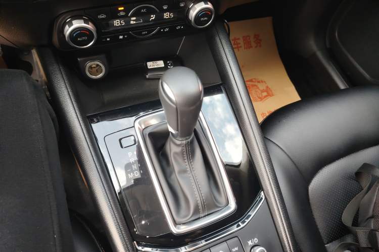 Used Mazda CX-5 2024 2.0L Automatic Two-Wheel Drive ZhiShang Pro Gear Lever