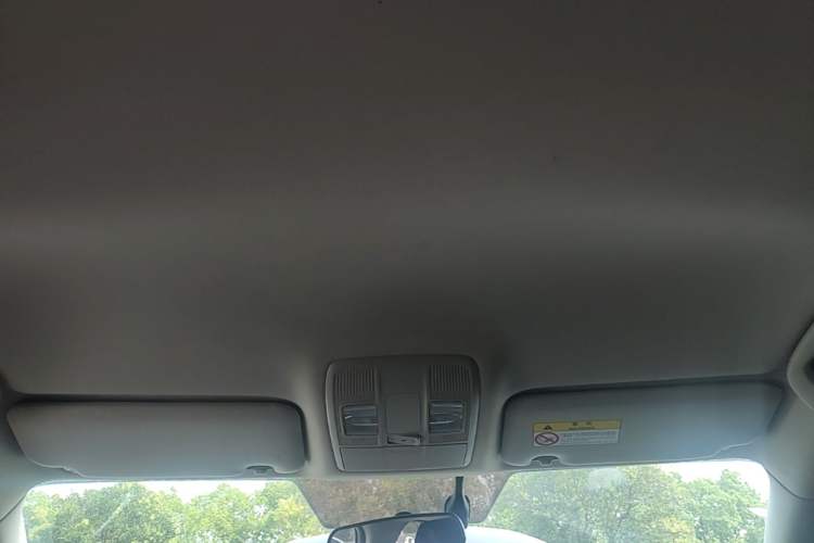 Used Mazda CX-5 2024 2.0L Automatic Two-Wheel Drive Comfort Version Headliner