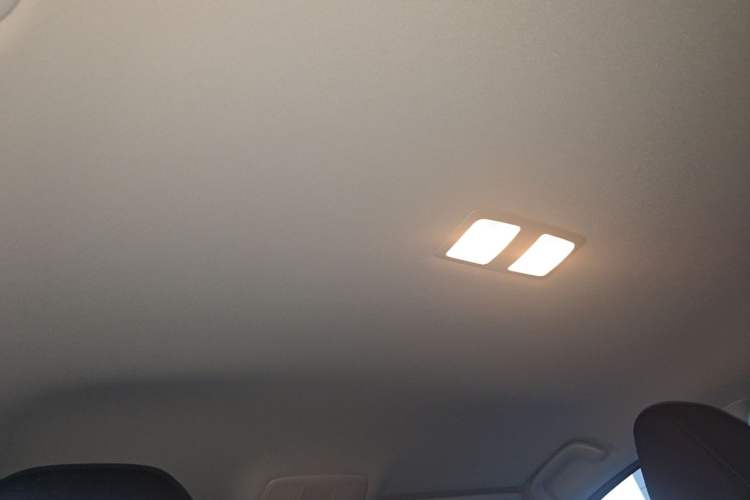 Used Mazda CX-5 2024 2.0L Automatic Two-Wheel Drive Comfort Version Headliner