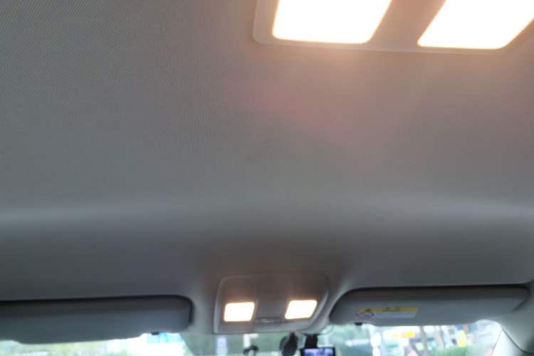Used Mazda CX-5 2024 2.0L Automatic Two-Wheel Drive Comfort Version Headliner
