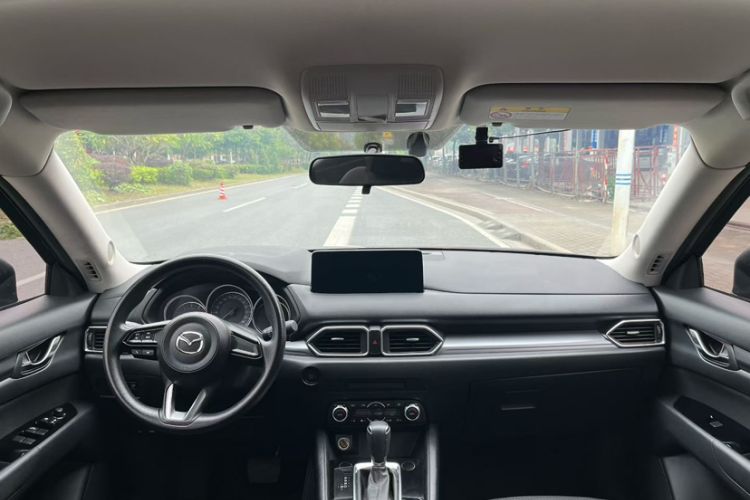 Used Mazda CX-5 2024 2.0L Automatic Two-Wheel Drive Comfort Version Interior 2