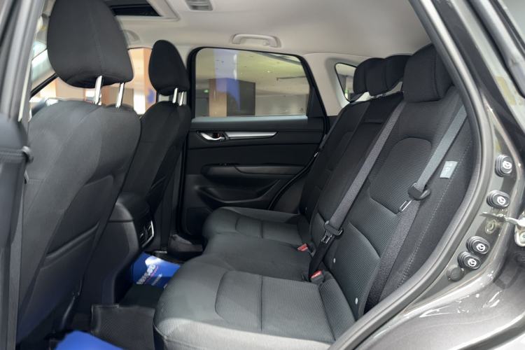 Used Mazda CX-5 2024 2.0L Automatic Two-Wheel Drive ZhiShang Version Interior 3