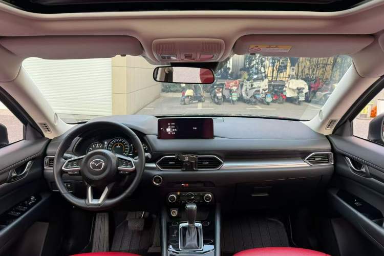 Used Mazda CX-5 2024 2.0L Automatic Two-Wheel Drive ZhiShang Pro Interior 3