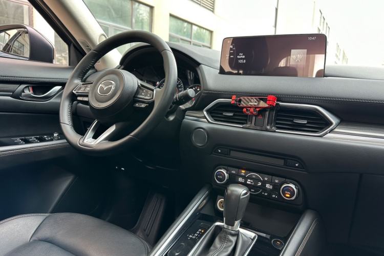 Used Mazda CX-5 2024 2.5L Automatic Two-Wheel Drive ZhiZun Version Interior 4