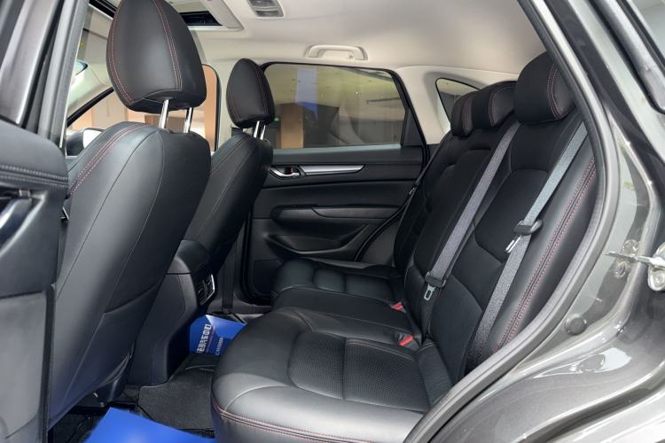 Used Mazda CX-5 2024 2.0L Automatic Two-Wheel Drive ZhiShang Version Interior 4