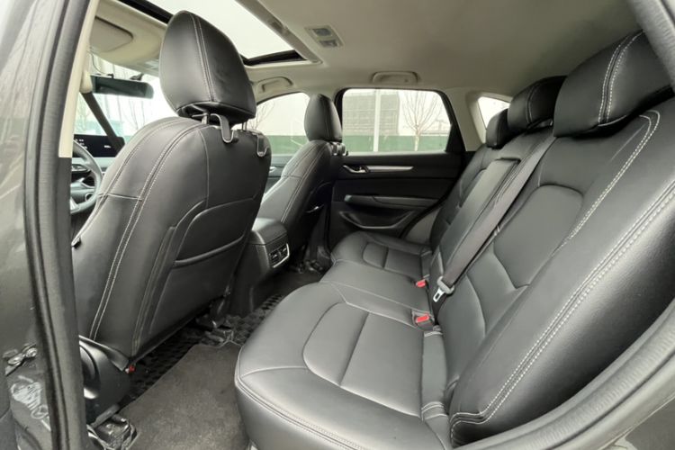 Used Mazda CX-5 2024 2.0L Automatic Two-Wheel Drive ZhiShang Version Interior 4