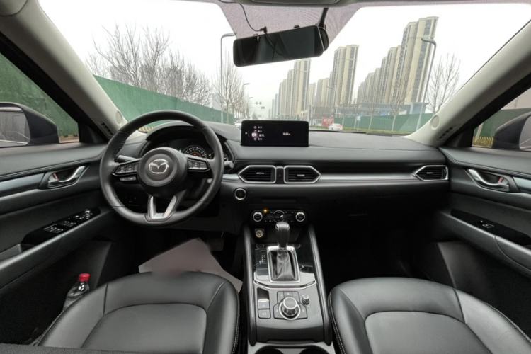 Used Mazda CX-5 2024 2.0L Automatic Two-Wheel Drive ZhiShang Version Interior 7