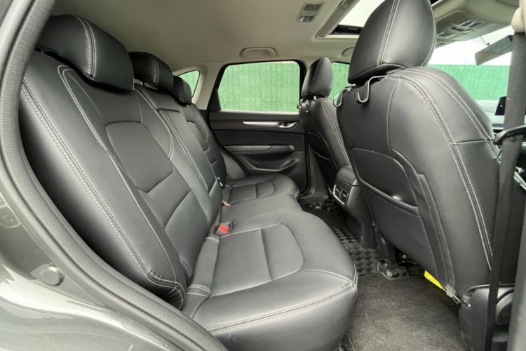 Used Mazda CX-5 2024 2.0L Automatic Two-Wheel Drive ZhiShang Version Interior 9