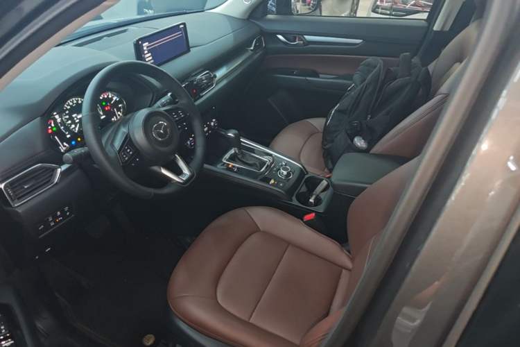 Used Mazda CX-5 2024 2.0L Automatic Two-Wheel Drive ZhiShang Pro Left Front Seat