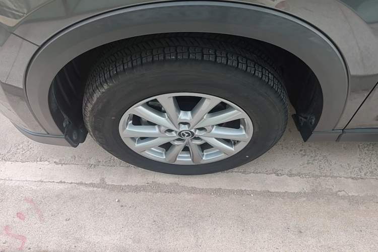 Used Mazda CX-5 2024 2.0L Automatic Two-Wheel Drive ZhiShang Version Left Front Wheel Hub