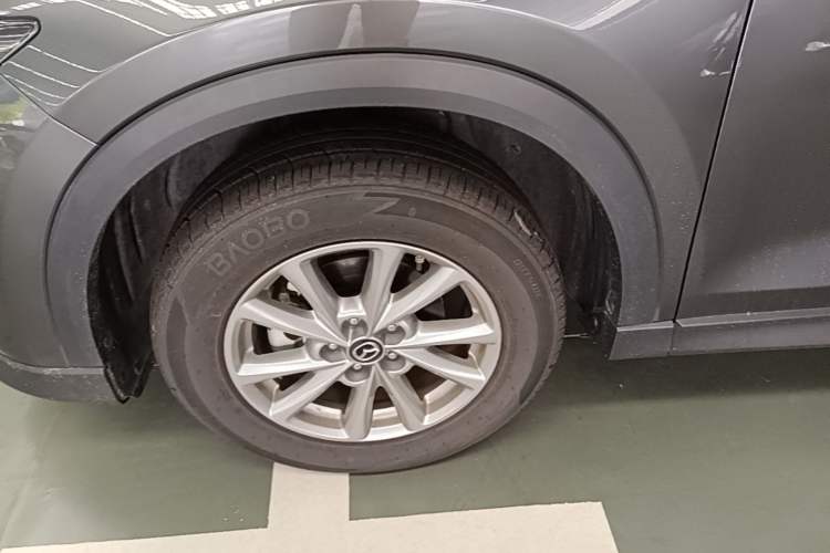 Used Mazda CX-5 2024 2.0L Automatic Two-Wheel Drive Comfort Version Left Front Wheel Hub