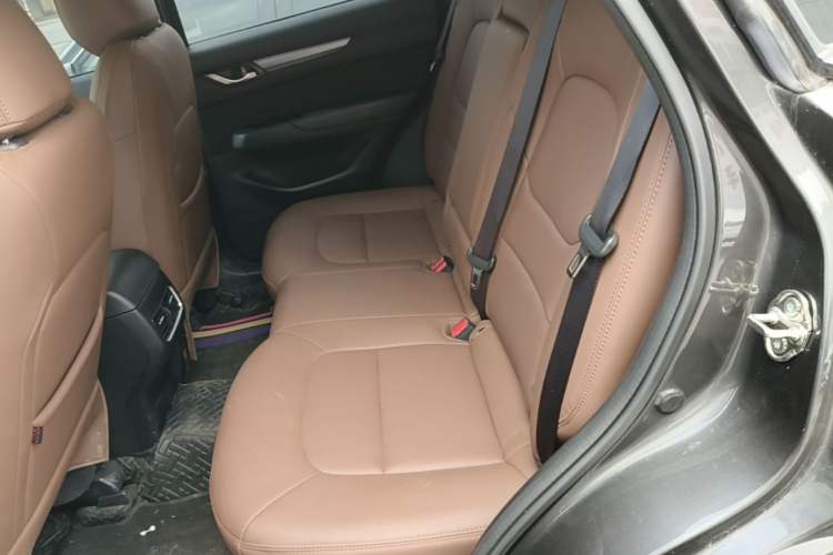 Used Mazda CX-5 2024 2.0L Automatic Two-Wheel Drive ZhiShang Version Left Rear Seat