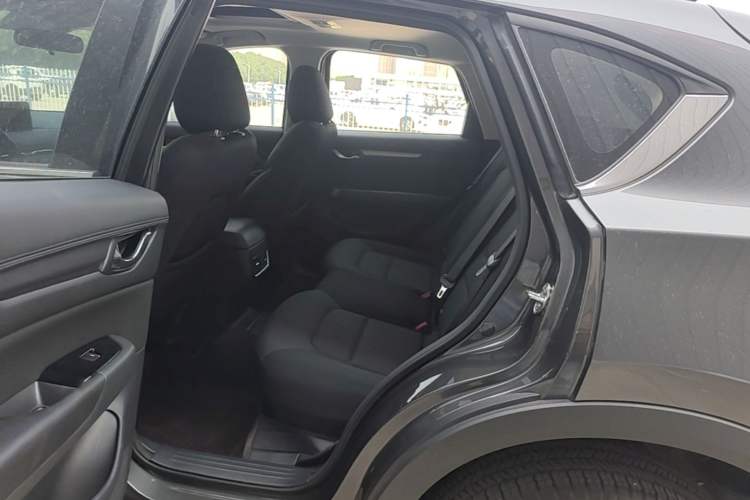 Used Mazda CX-5 2024 2.0L Automatic Two-Wheel Drive ZhiShang Version Left Rear Seat