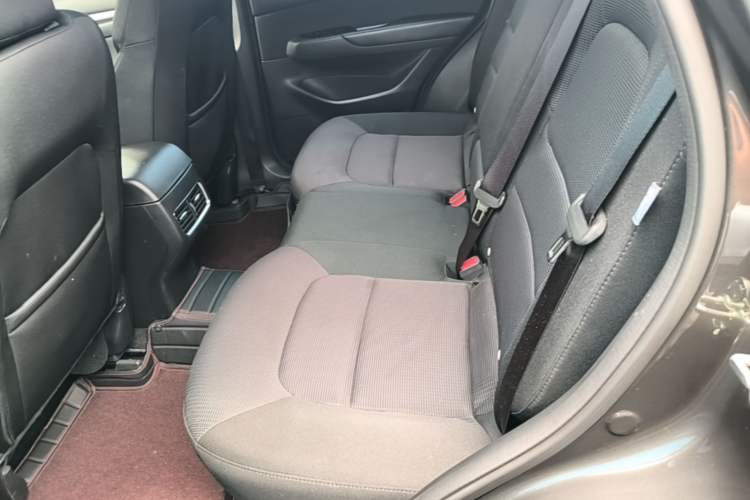 Used Mazda CX-5 2024 2.0L Automatic Two-Wheel Drive Comfort Version Left Rear Seat
