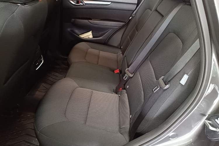 Used Mazda CX-5 2024 2.0L Automatic Two-Wheel Drive Comfort Version Left Rear Seat