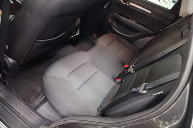Used Mazda CX-5 2024 2.0L Automatic Two-Wheel Drive ZhiShang Version Left Rear Seat