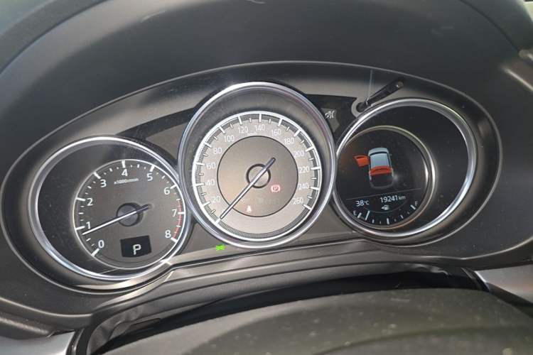 Used Mazda CX-5 2024 2.0L Automatic Two-Wheel Drive Comfort Version Odometer Close Up