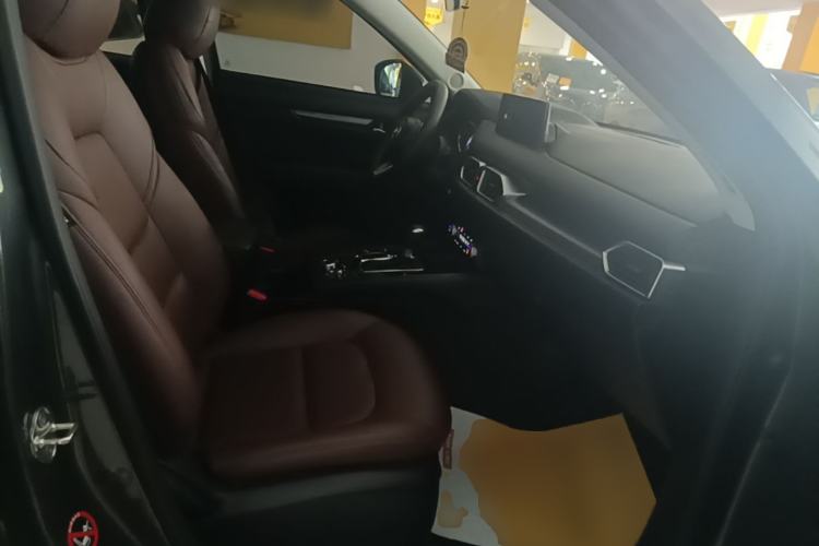 Used Mazda CX-5 2024 2.0L Automatic Two-Wheel Drive Comfort Version Right Front Seat